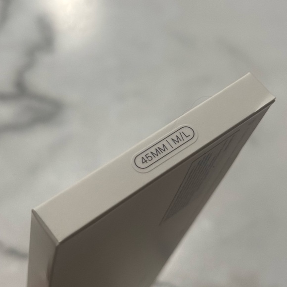 New, unopened Apple Watch Sport Band - Graphite Stainless Steel Pin 42mm M/L - Picture 2 of 4